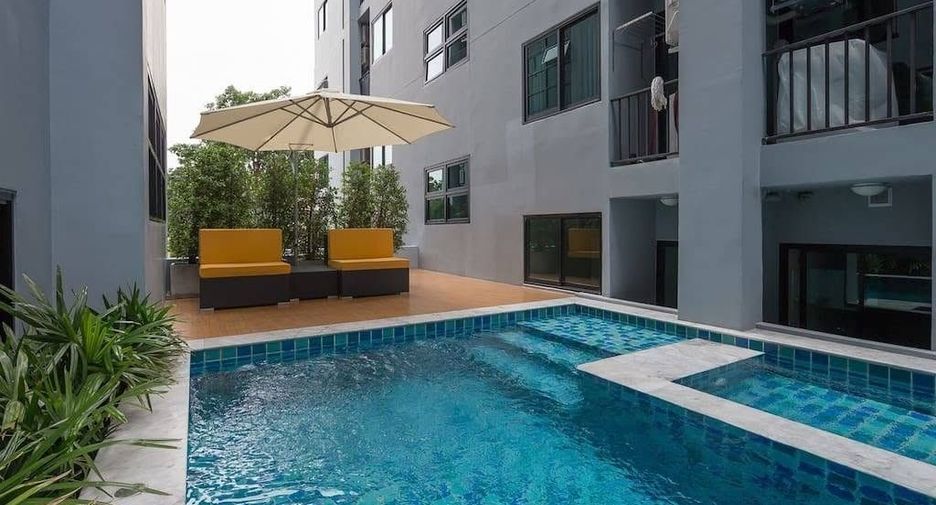 For sale studio condo in Mueang Samut Prakan, Samut Prakan