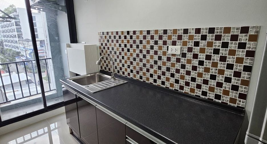 For sale studio condo in Mueang Samut Prakan, Samut Prakan