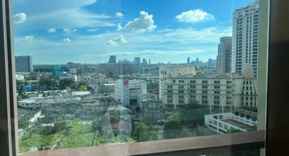 À vendre 1 chambre condo à Khlong Toei, Bangkok
