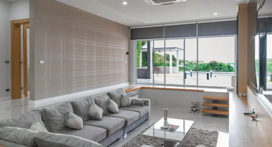 For sale 4 bedrooms villa in Bang Lamung, Chonburi