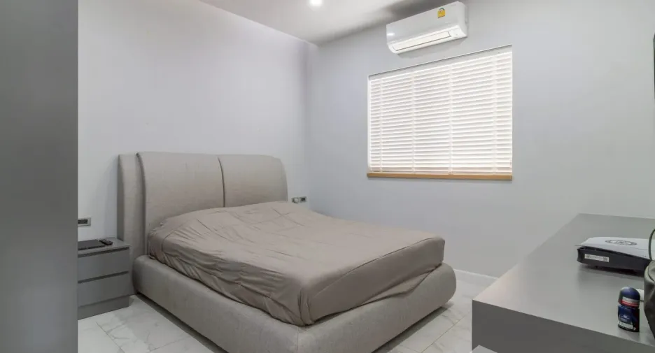 For sale 4 bedrooms villa in Bang Lamung, Chonburi