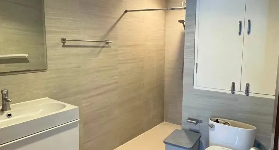 For sale and for rent 3 bedrooms condo in Watthana, Bangkok