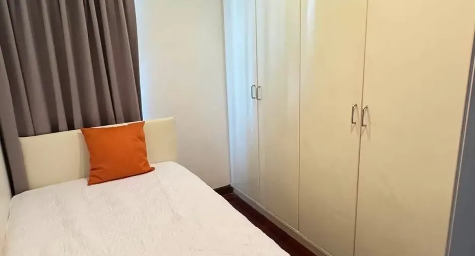 For sale and for rent 3 bedrooms condo in Watthana, Bangkok