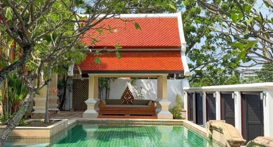 For sale and for rent 5 bedrooms villa in Na Jomtien, Pattaya