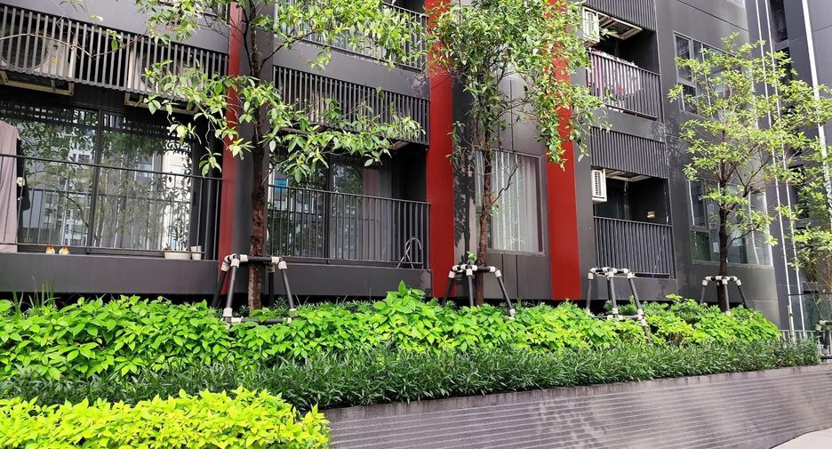 For rent 1 bed condo in Huai Khwang, Bangkok