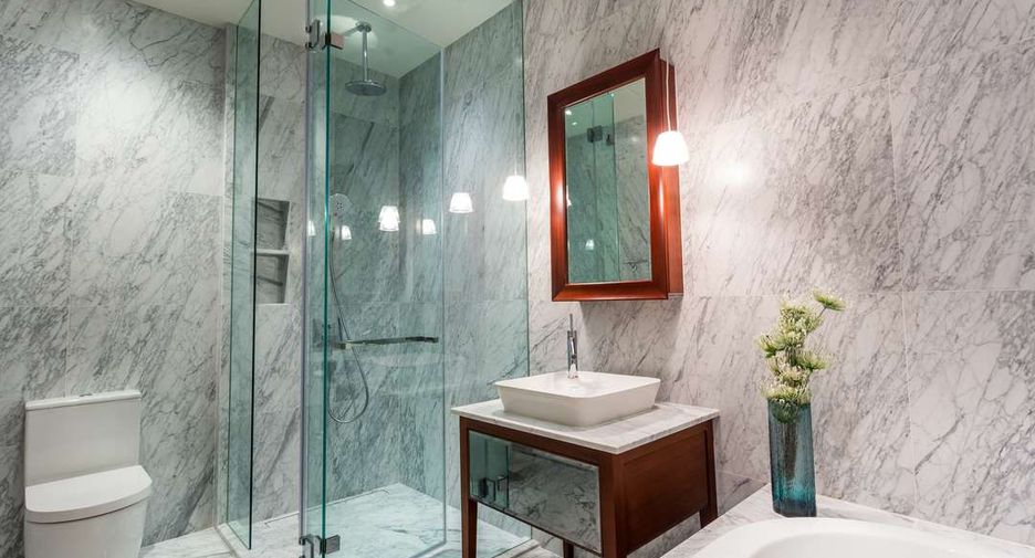 Condo en alquiler y en venta de 1 habitaciones en Watthana, Bangkok