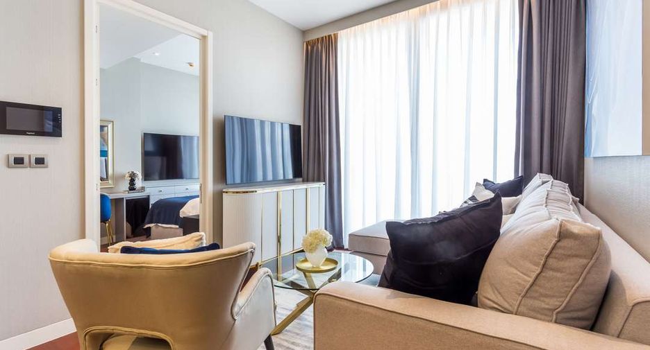 Condo en alquiler y en venta de 1 habitaciones en Watthana, Bangkok