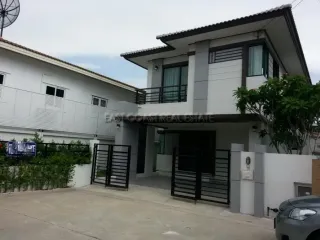 For rent 3 bedrooms house in Bang Lamung, Chonburi