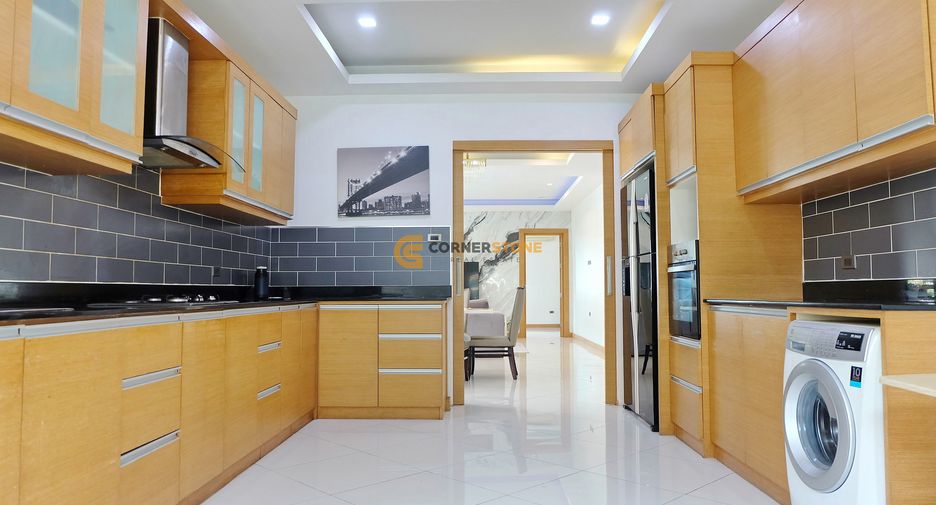 For rent 5 bedrooms house in Bang Lamung, Chonburi