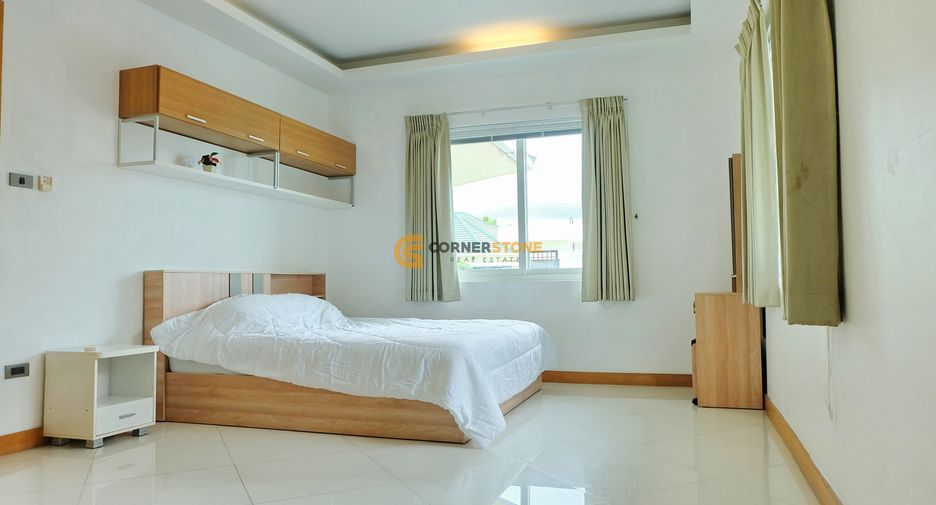 For rent 5 bedrooms house in Bang Lamung, Chonburi