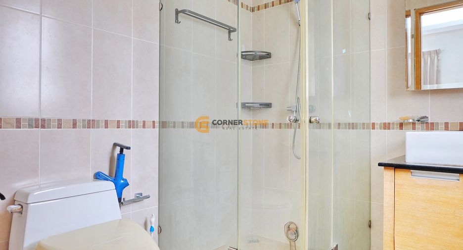 For rent 5 bedrooms house in Bang Lamung, Chonburi