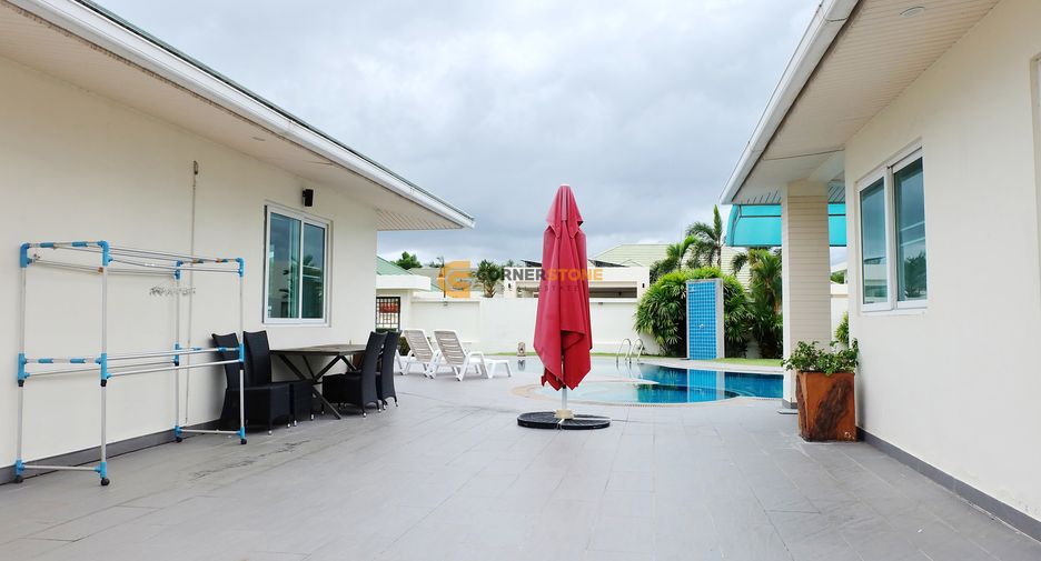 For rent 5 bedrooms house in Bang Lamung, Chonburi