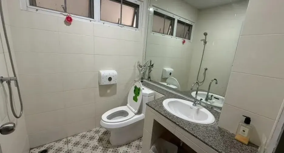 For sale 4 bedrooms house in Mueang Khon Kaen, Khon Kaen
