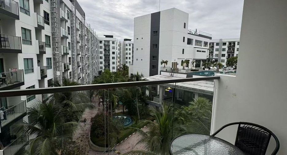 For rent 2 bedrooms condo in Bang Lamung, Chonburi