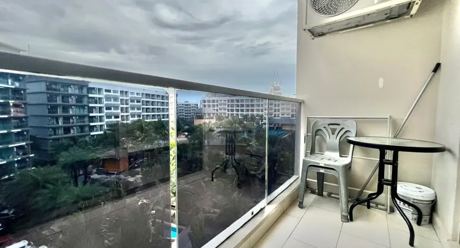 For sale studio condo in Jomtien, Pattaya