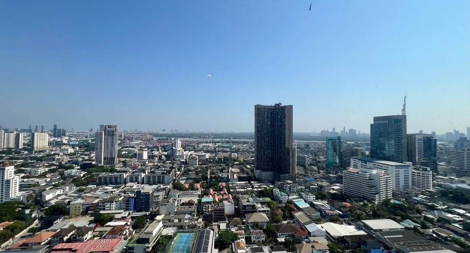 Condo en alquiler de 2 habitaciones en Khlong Toei, Bangkok