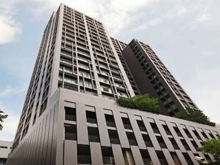 For sale 1 bed condo in Khlong Toei, Bangkok