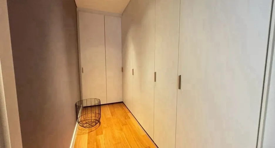 For rent 2 bedrooms condo in Pathum Wan, Bangkok