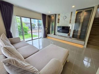 For sale and for rent 4 bedrooms house in Lat Krabang, Bangkok