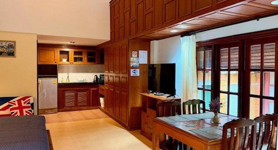 Hotel en venta de 5 habitaciones en Kathu, Phuket