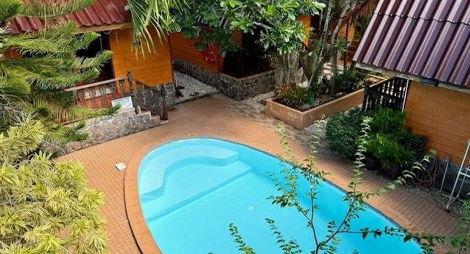 Hotel en venta de 5 habitaciones en Kathu, Phuket
