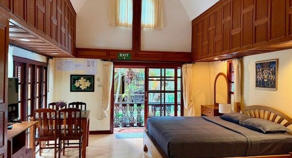 Hotel en venta de 5 habitaciones en Kathu, Phuket