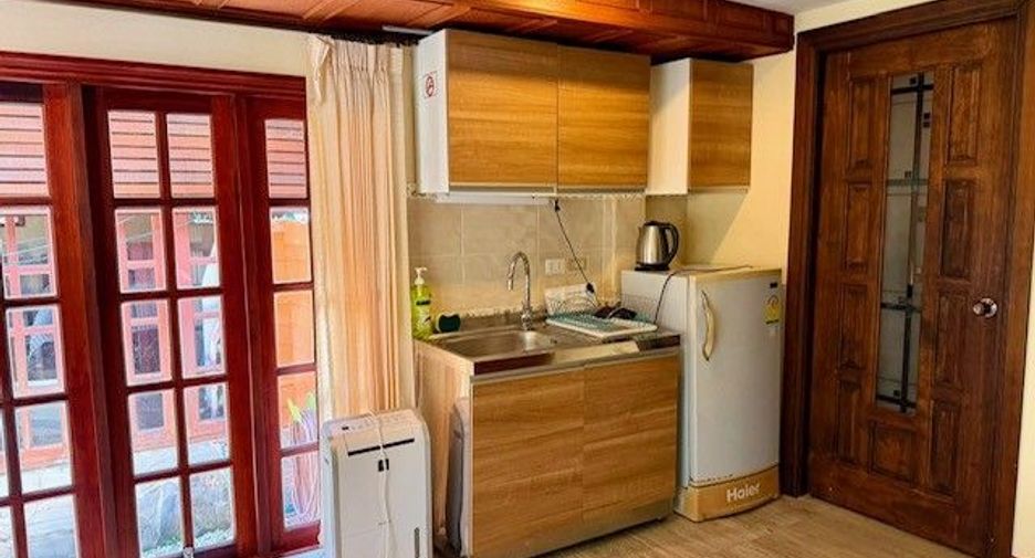 Hotel en venta de 5 habitaciones en Kathu, Phuket