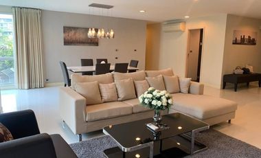 For rent 3 bedrooms condo in Khlong Toei, Bangkok