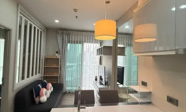 For sale 1 bed condo in Khlong Toei, Bangkok