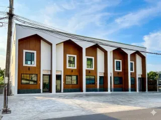 For rent 1 bed townhouse in Mueang Phuket, Phuket