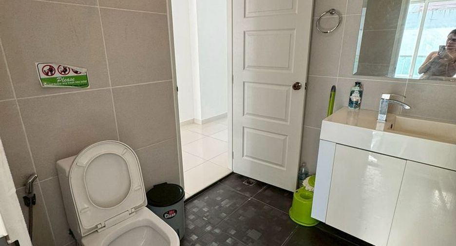 Condo en venta de 3 habitaciones en Bang Lamung, Chonburi