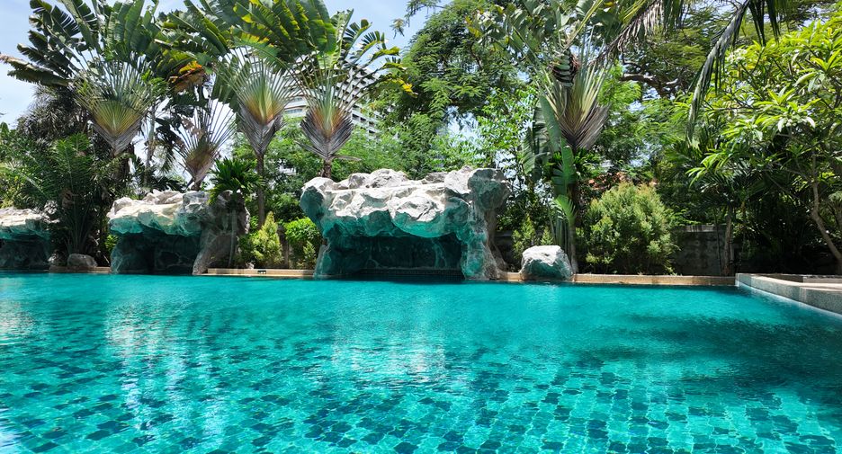 Condo en venta de 3 habitaciones en Bang Lamung, Chonburi