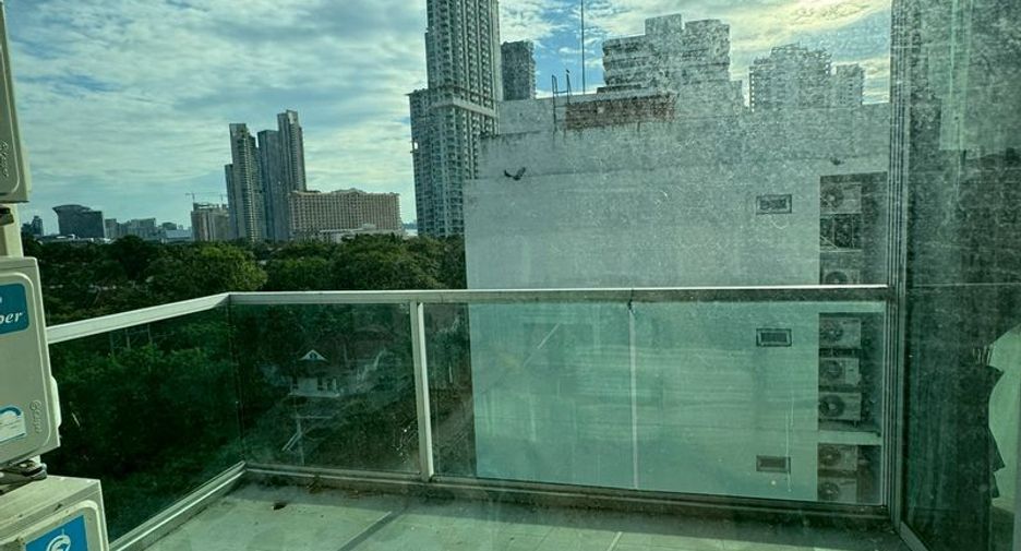 Condo en venta de 3 habitaciones en Bang Lamung, Chonburi