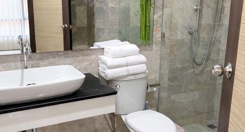 For sale 2 bedrooms condo in Mueang Phuket, Phuket