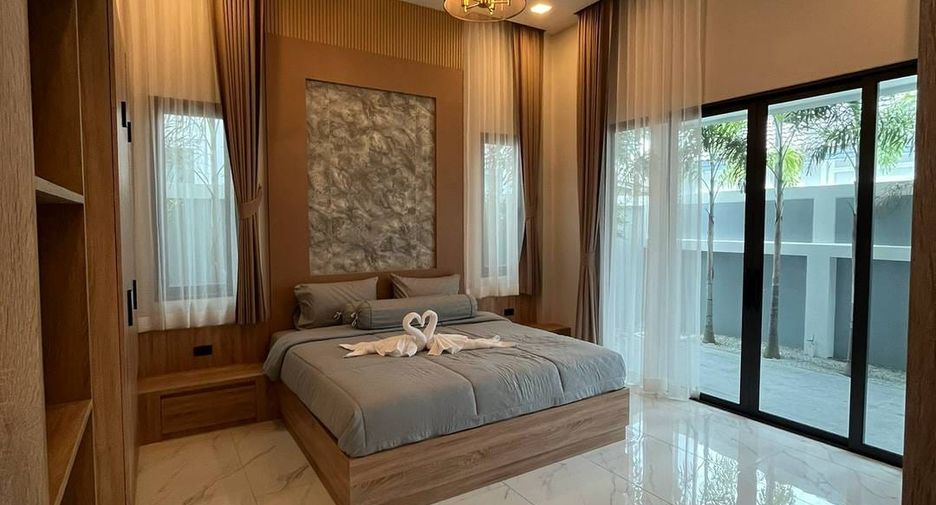 Villa en venta de 4 habitaciones en Bang Lamung, Chonburi
