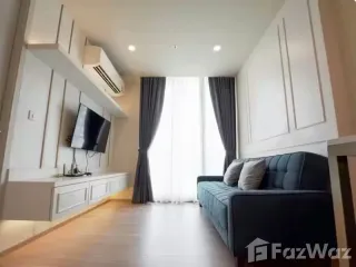 For rent 2 bedrooms condo in Yan Nawa, Bangkok