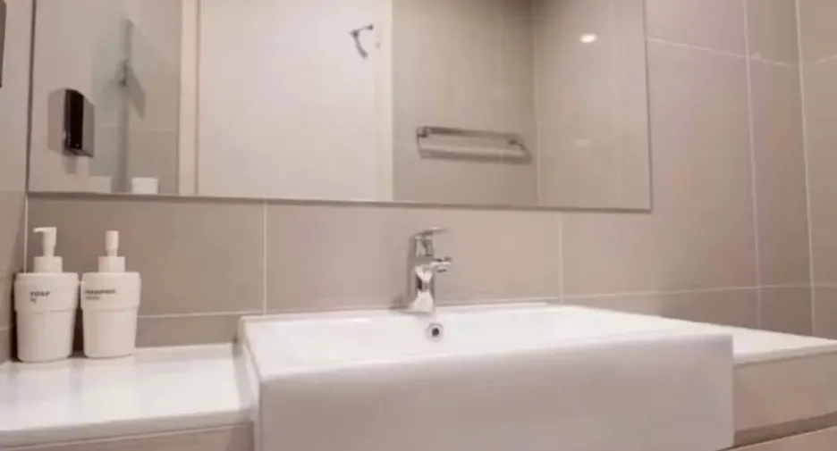 For rent 2 bedrooms condo in Yan Nawa, Bangkok