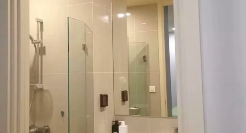 For rent 2 bedrooms condo in Yan Nawa, Bangkok