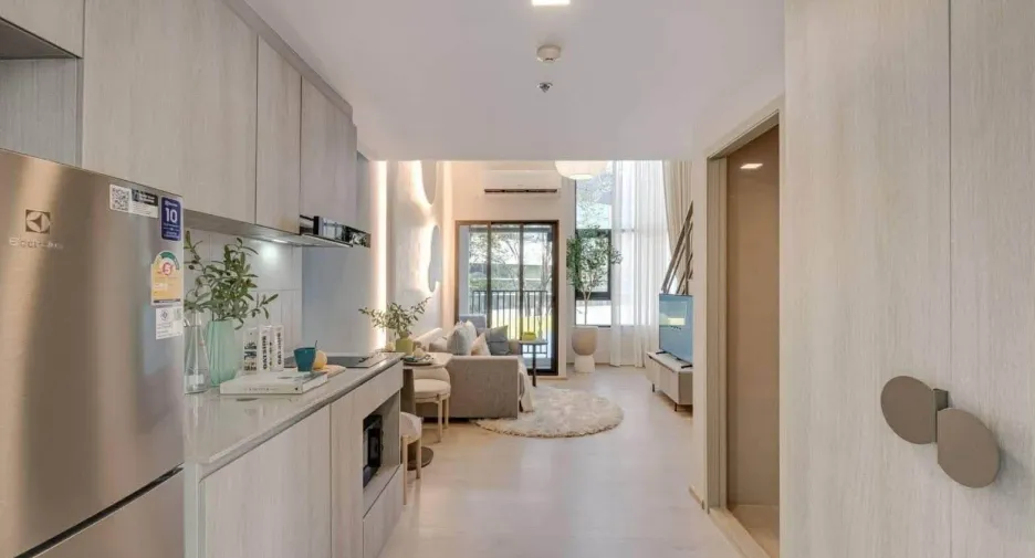 For sale 1 bed condo in Huai Khwang, Bangkok