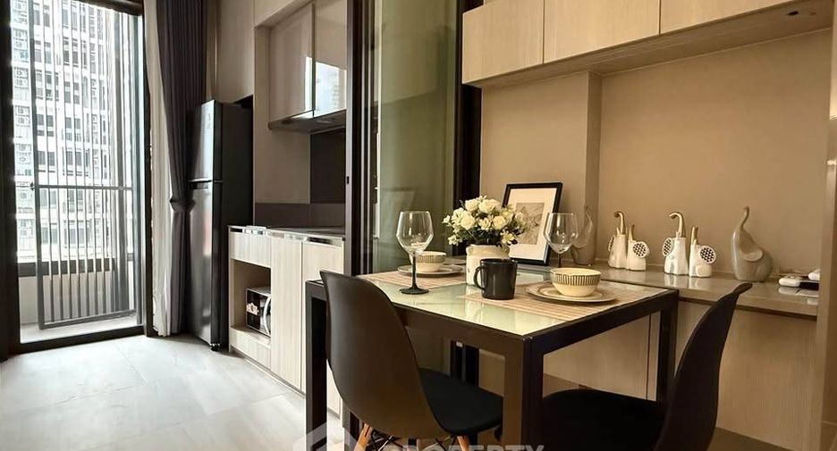 For rent 1 bed condo in Watthana, Bangkok