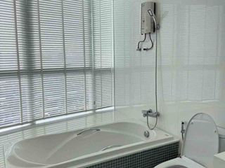 For rent 2 bedrooms condo in Bang Kapi, Bangkok