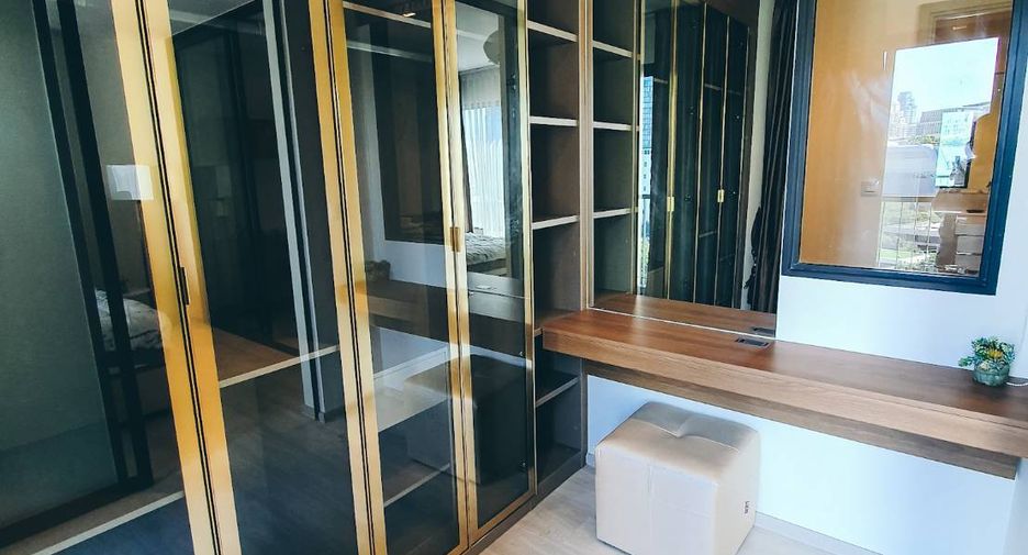 Condo en alquiler de 1 habitaciones en Pathum Wan, Bangkok