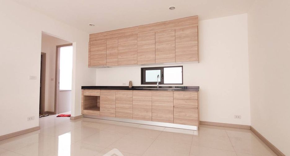 For sale 3 bedrooms house in Prawet, Bangkok