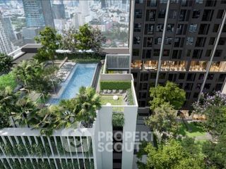 For sale 2 bedrooms condo in Phaya Thai, Bangkok