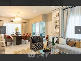 Casa en alquiler y en venta de 4 habitaciones en Bang Khen, Bangkok