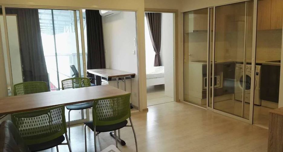 For sale 1 bed condo in Phra Khanong, Bangkok