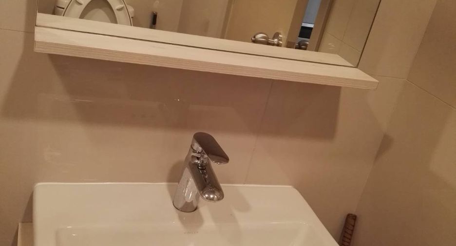 For sale 1 bed condo in Phra Khanong, Bangkok