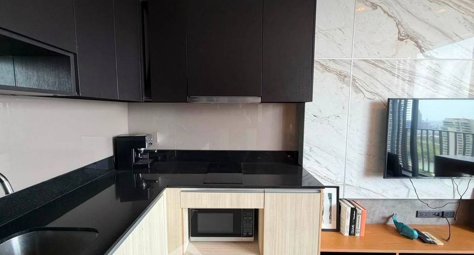 Wohnung zur Miete und zum Kauf mit 2 Zimmer in Khlong Toei, Bangkok