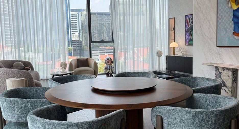 À louer et à vendre 2 chambres condo à Pathum Wan, Bangkok