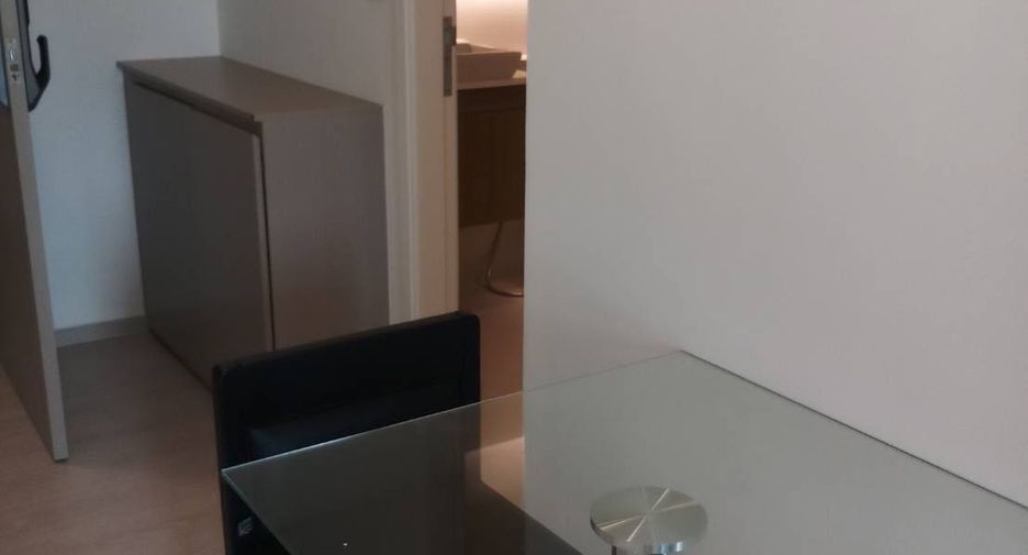 For sale 1 bed condo in Khlong Toei, Bangkok